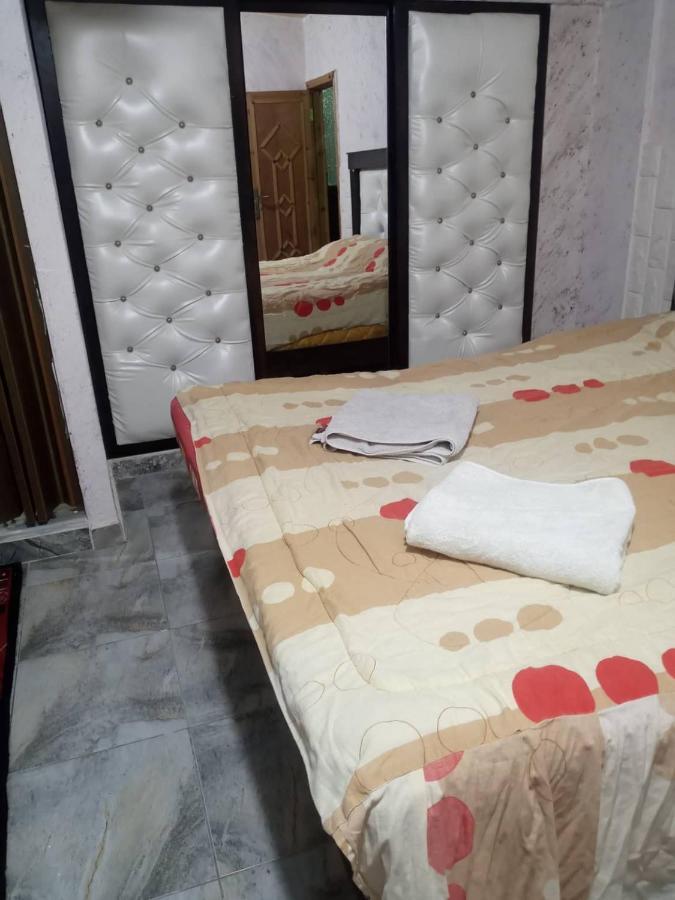 Guest House Hazem Al Azraq ash Shamali Exterior foto