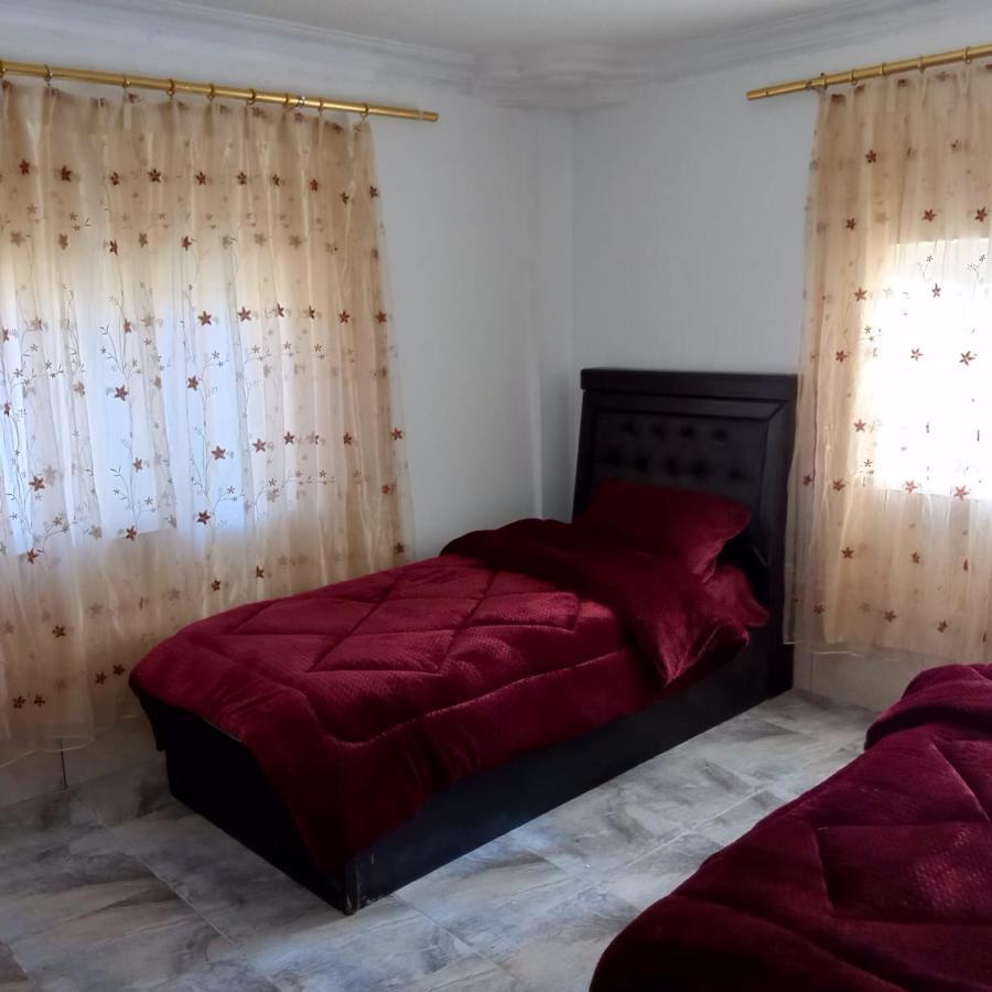 Guest House Hazem Al Azraq ash Shamali Exterior foto